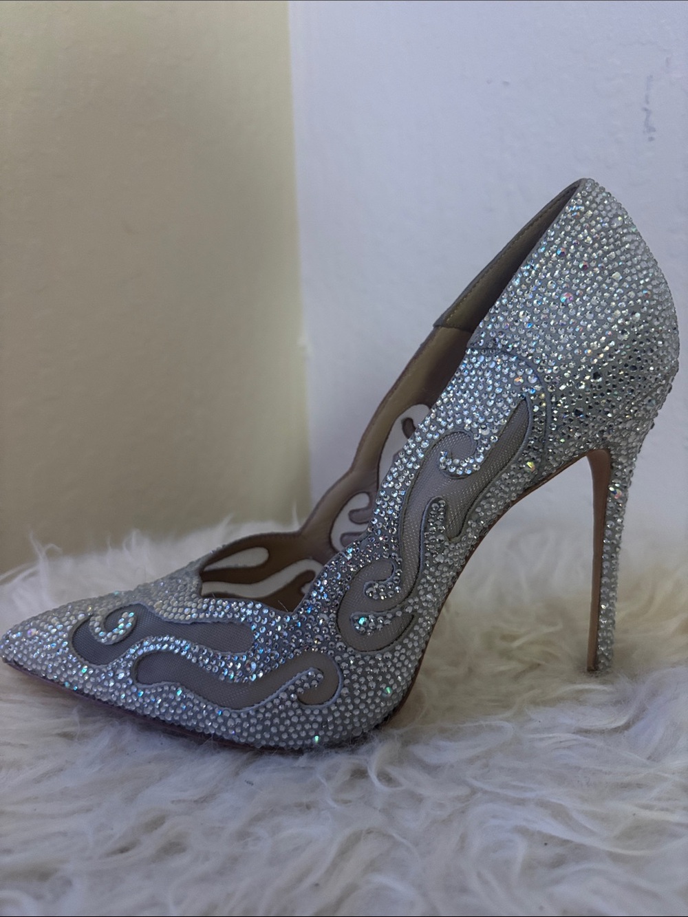 Judith Leiber Silver Crystal Embellished Pointed-Toe Stilettos - Picture 3 of 14